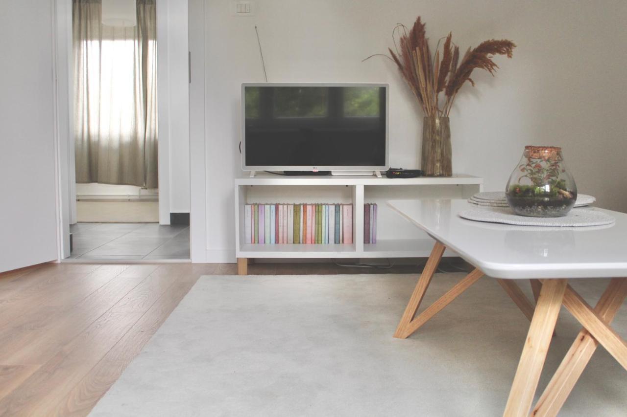 Stardust Apartment Zagreb Buitenkant foto