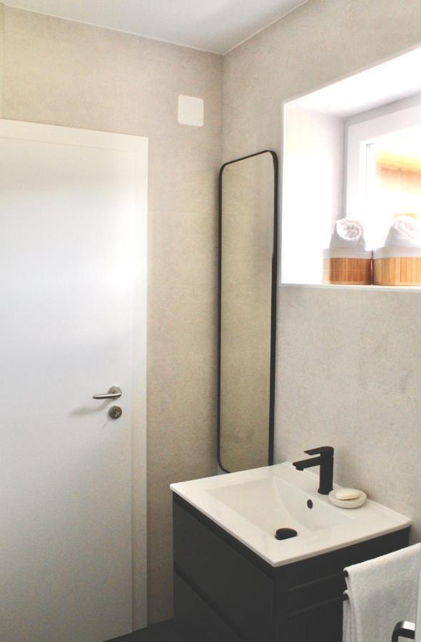 Stardust Apartment Zagreb Buitenkant foto